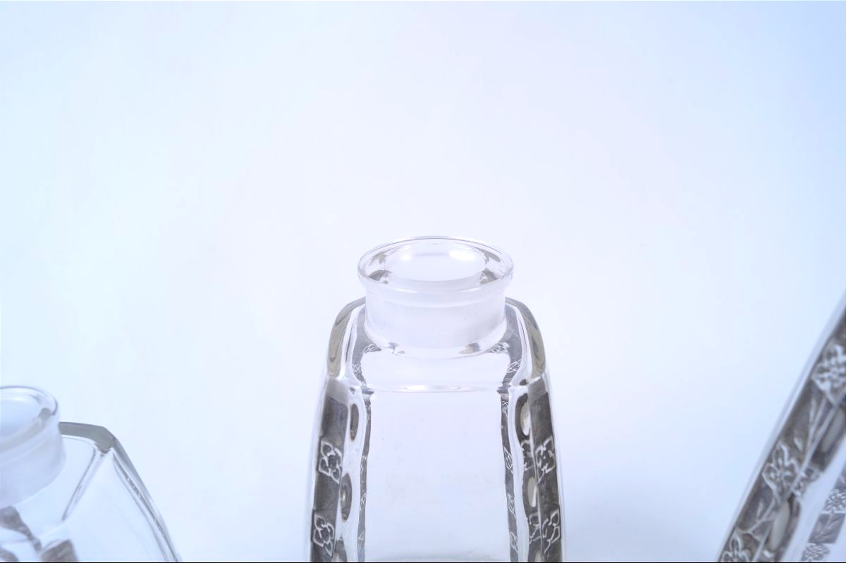 Three Lalique "fleurettes" Perfume Bottles-photo-7