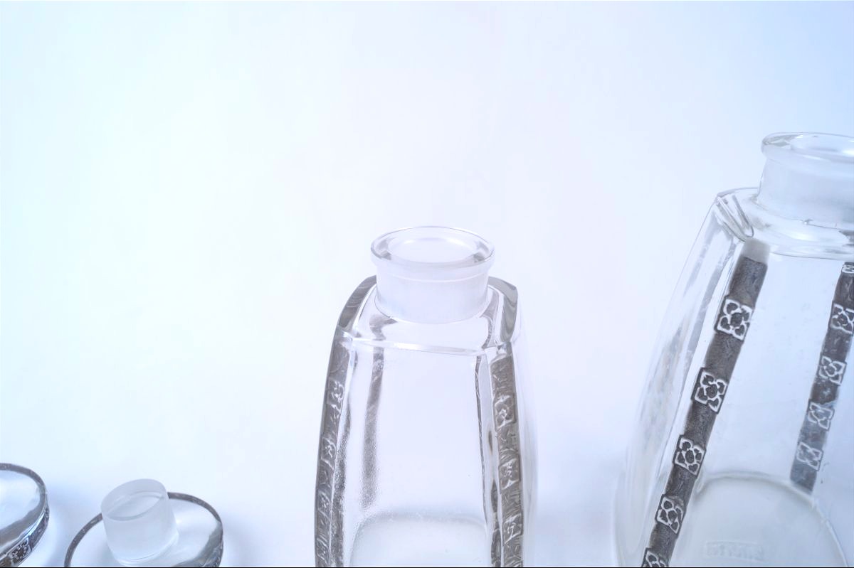 Three Lalique "fleurettes" Perfume Bottles-photo-8