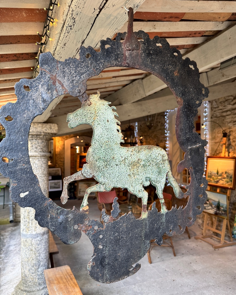 Grande Enseigne En Fer Forgé – Cheval Cabré – XVIIIe Siècle