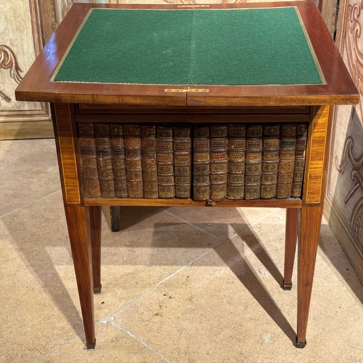 Small 19th Century Marquetry Sideboard-photo-3