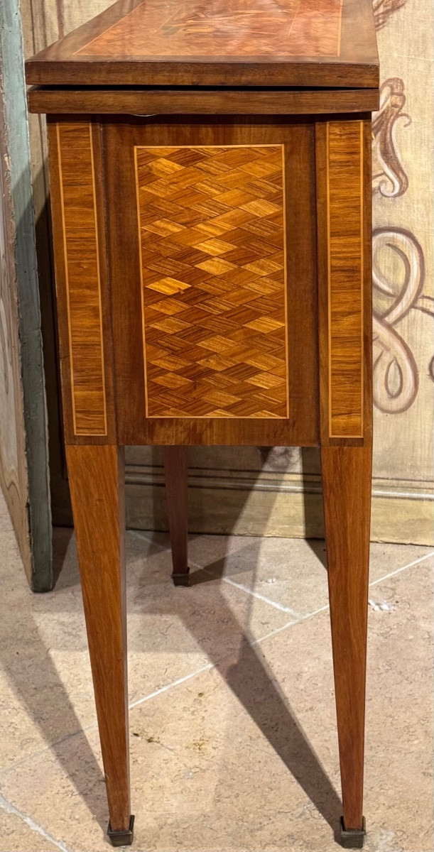 Small 19th Century Marquetry Sideboard-photo-5