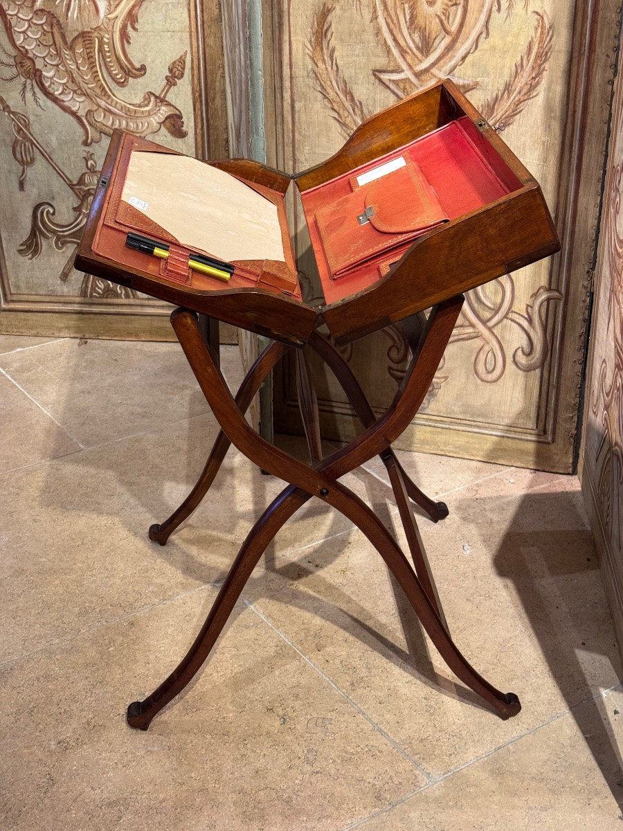 Portable Travel Desk On Folding Base, England, 19th Century-photo-3