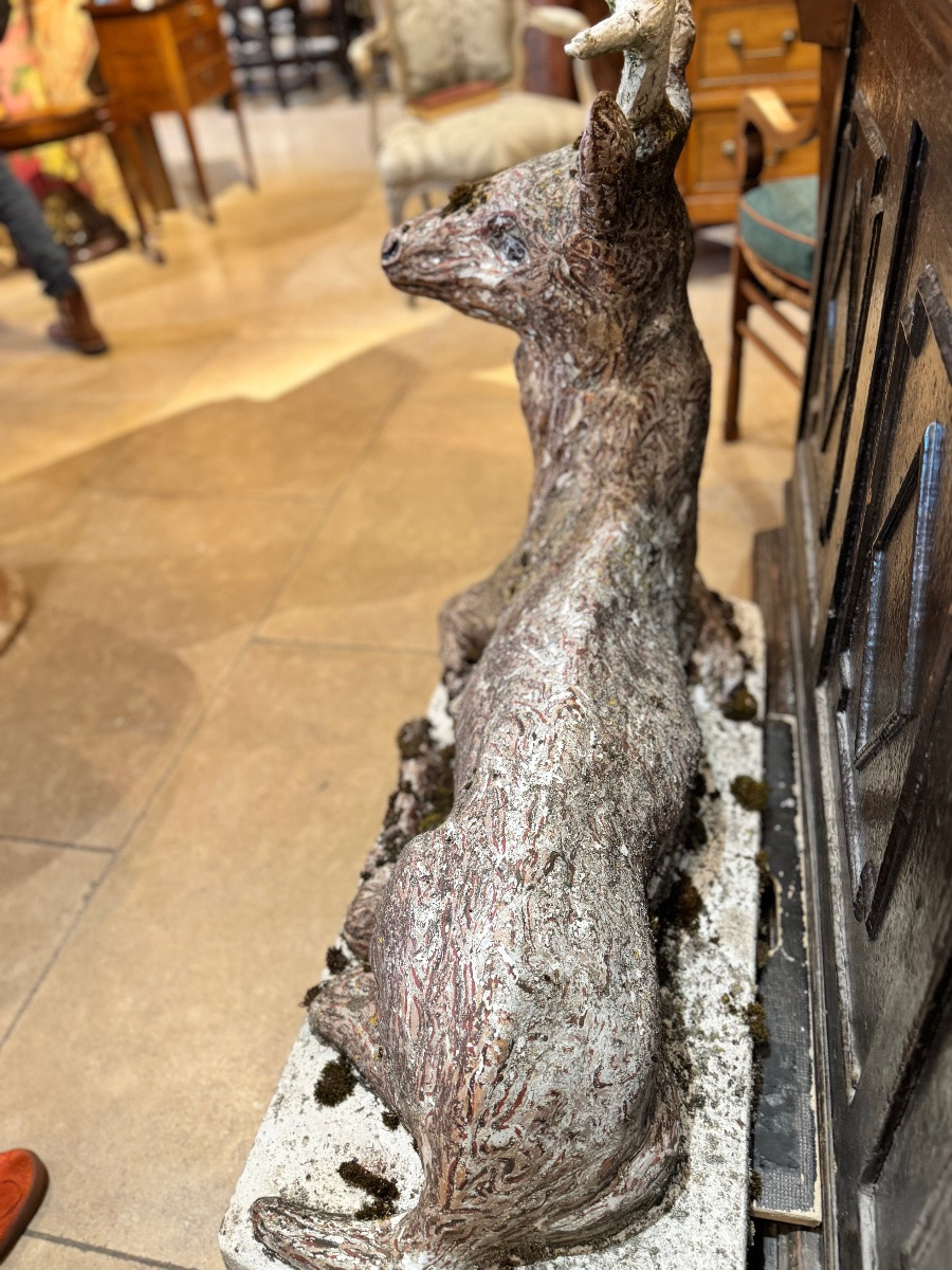 Cerf couché en ciment, sculpture de jardin – XIXᵉ siècle-photo-5