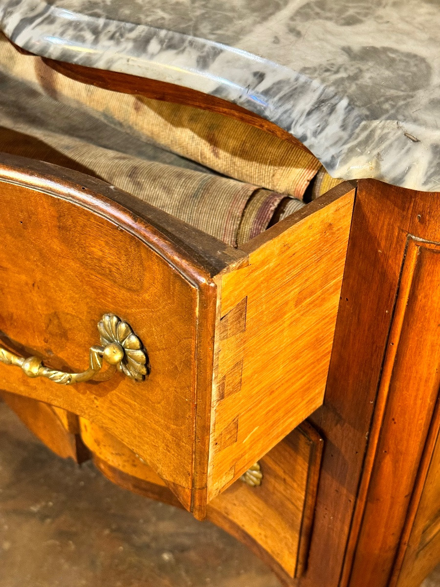 Petite commode sauteuse Louis XV – XVIIIe siècle-photo-4