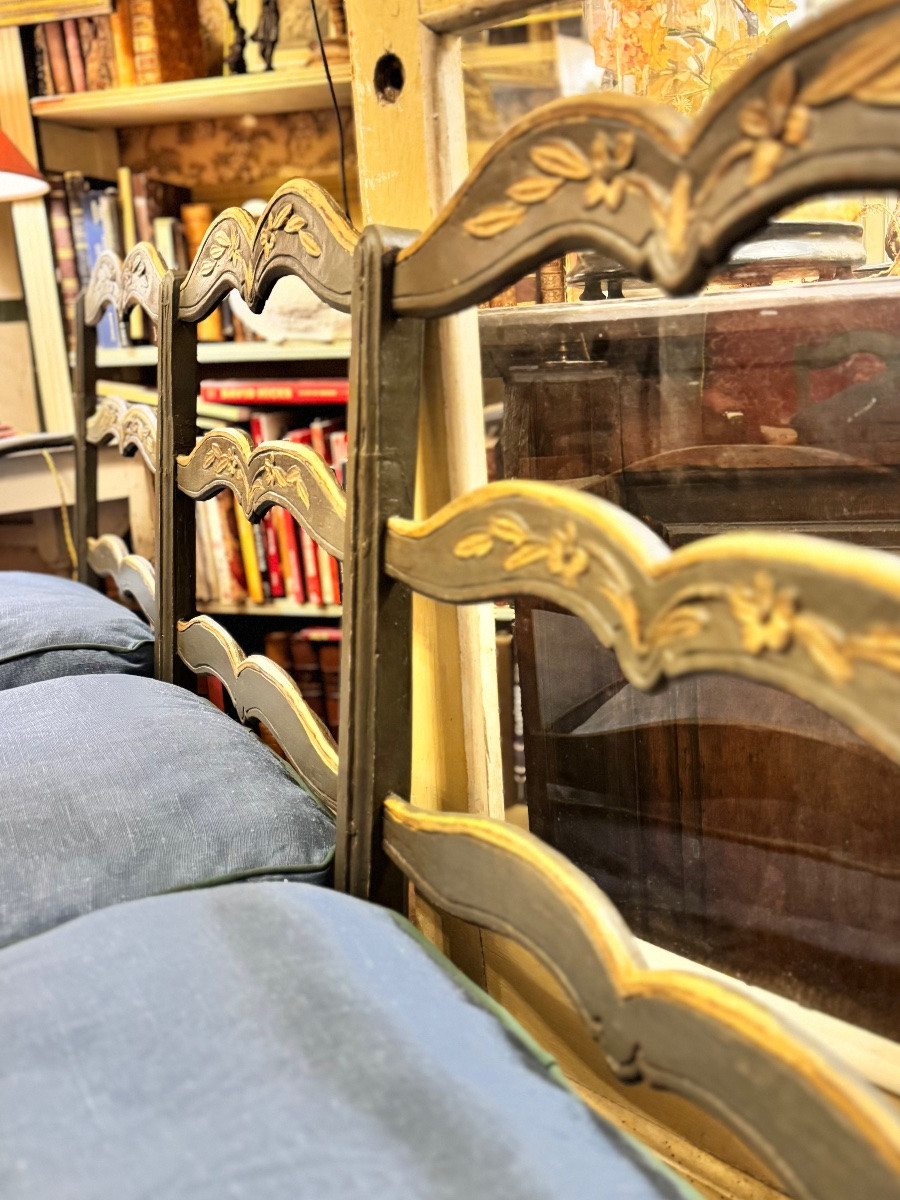 Radassier provençal trois places en bois peint, XVIIIᵉ siècle-photo-2