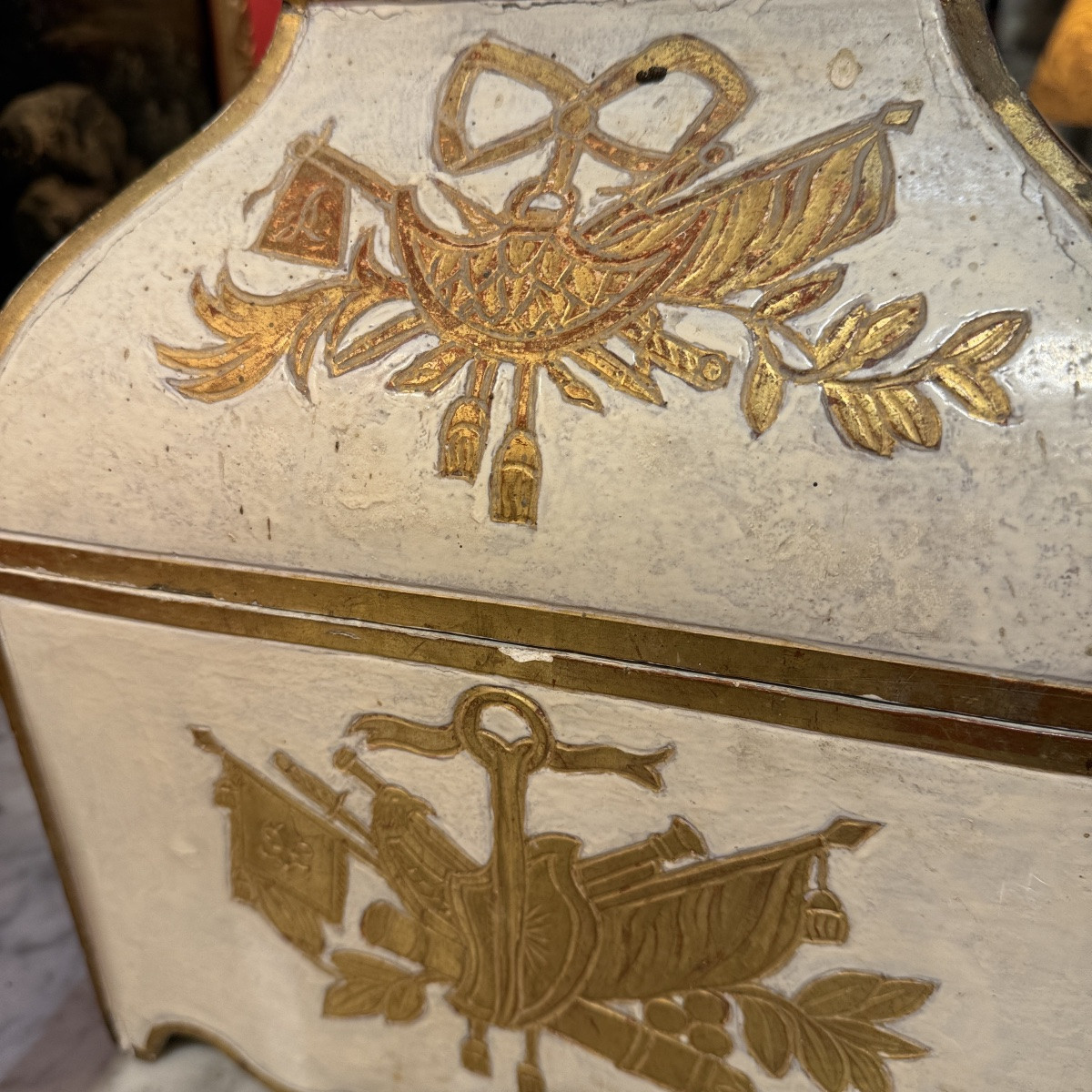 Coffret Louis XVI en bois laqué-photo-3