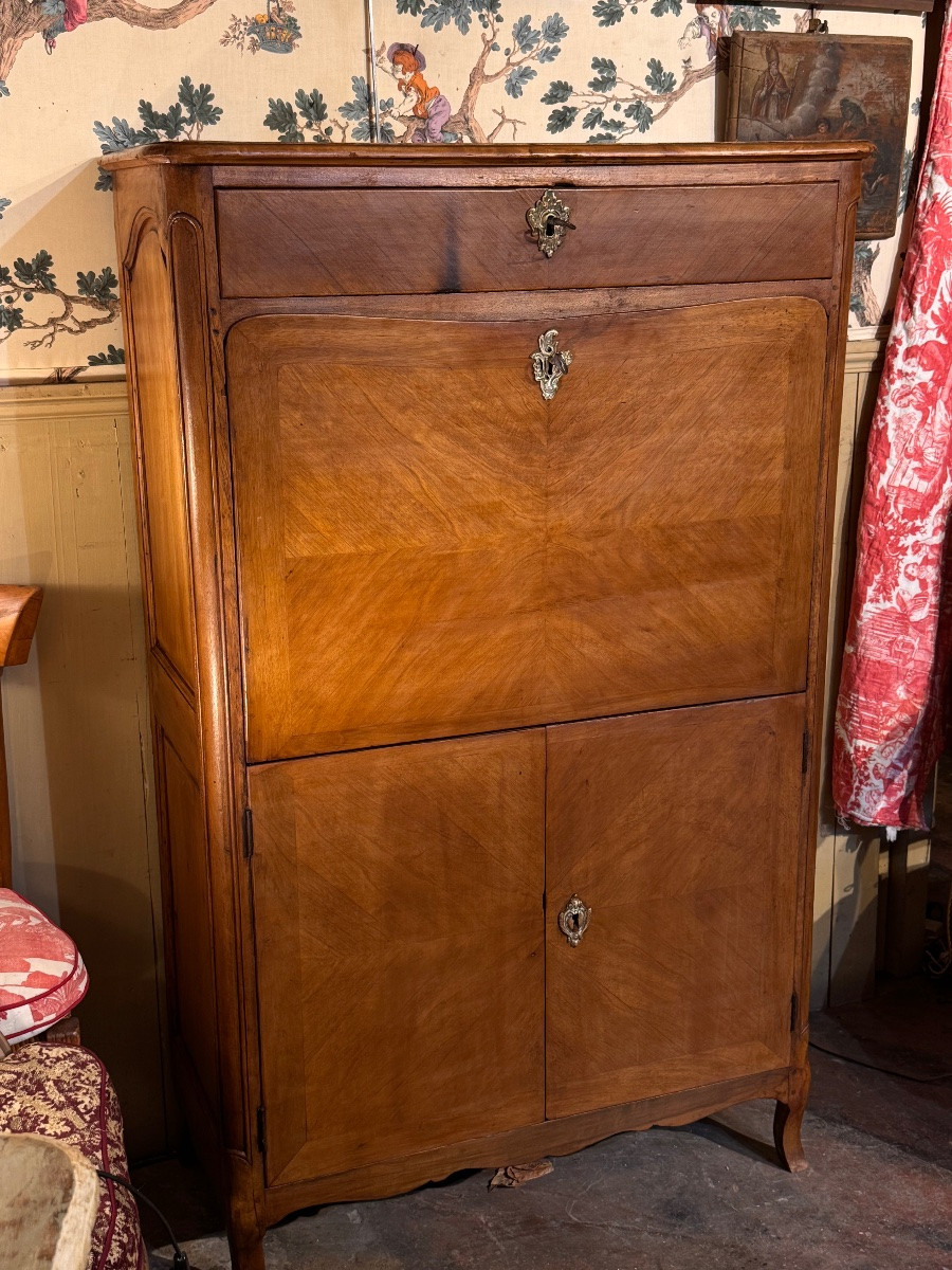 Très Petit secrétaire Louis XV en noyer blond – XVIIIᵉ siècle-photo-3