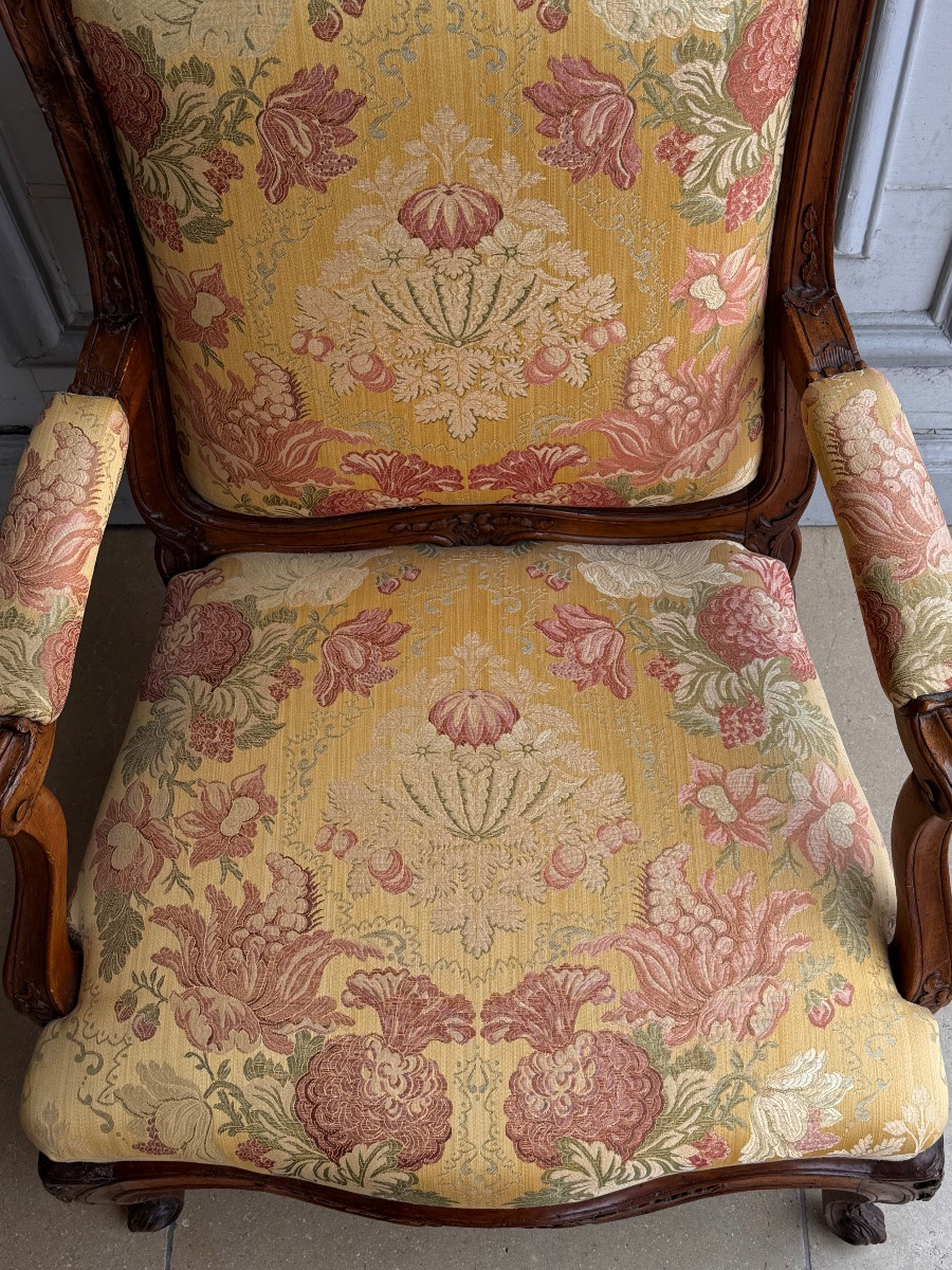 Regency Style Armchair In Carved Walnut, 18th Century Spirit-photo-2