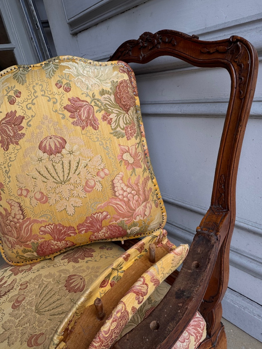 Regency Style Armchair In Carved Walnut, 18th Century Spirit-photo-6
