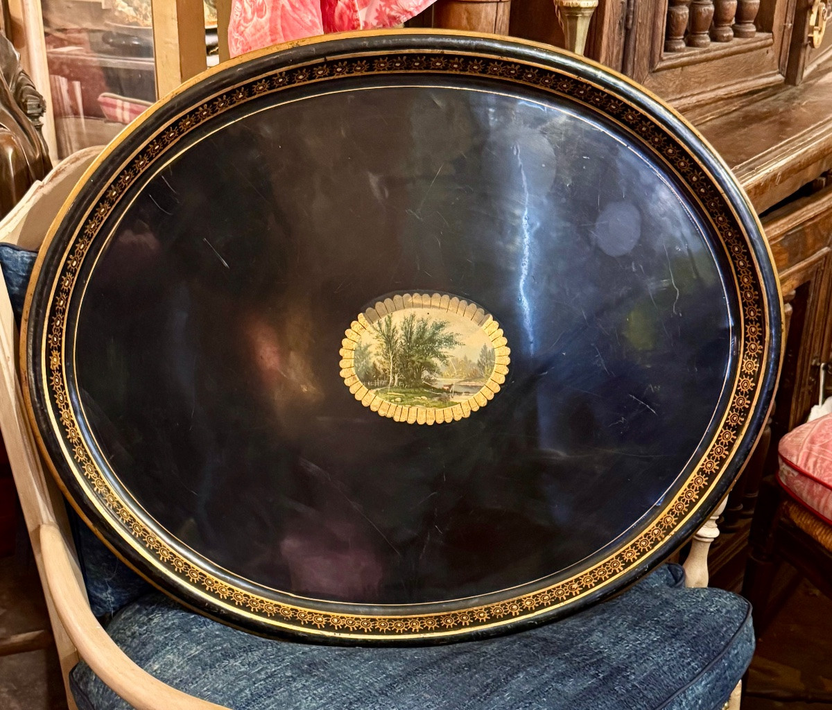 Oval Tray In Black And Gold Lacquered Metal, Decorated With A Chromolithographed Landscape-photo-3