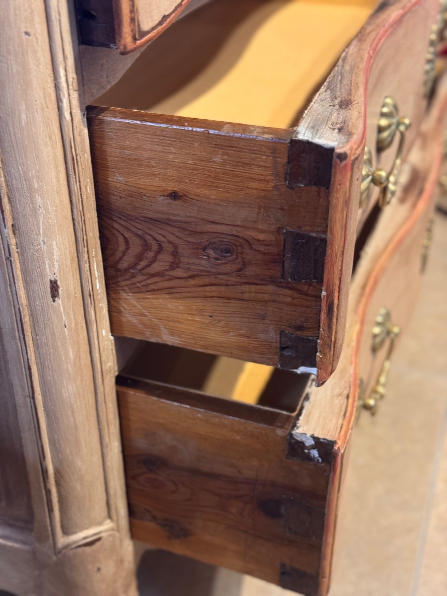 Commode provençale galbée en noyer peint, XVIIIe siècle-photo-1