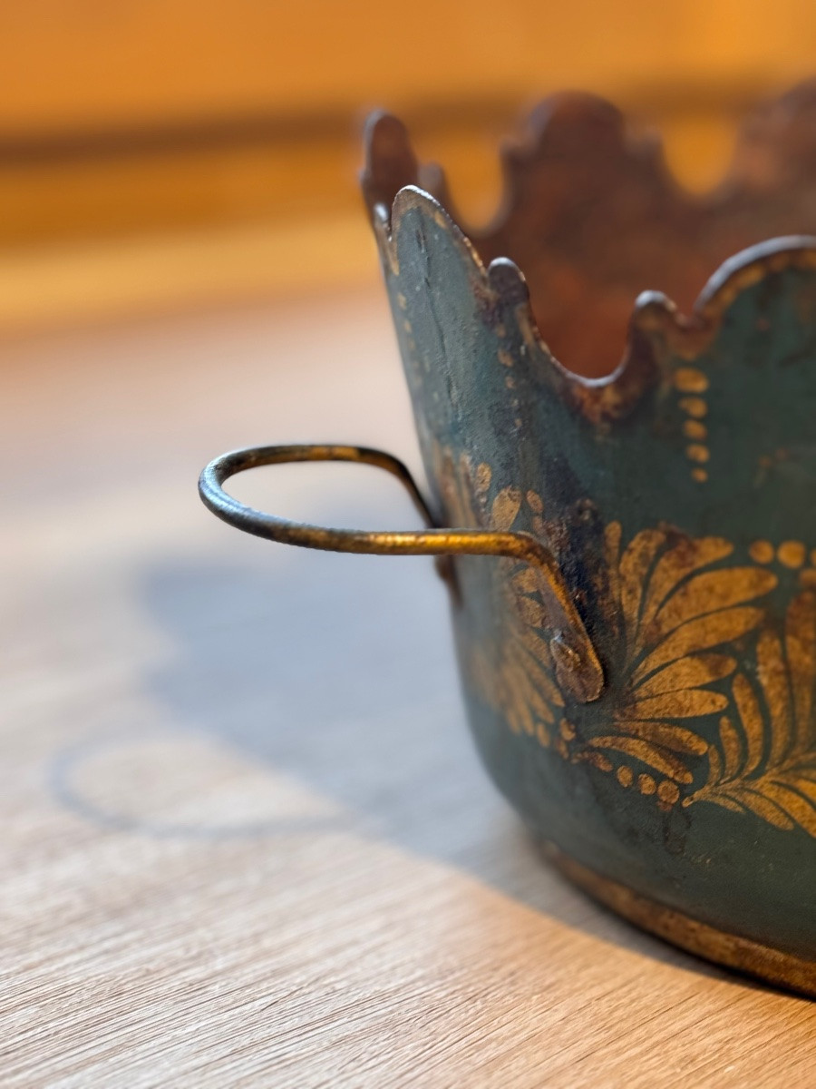 Verrière de table en tôle peinte à décor floral – -photo-3