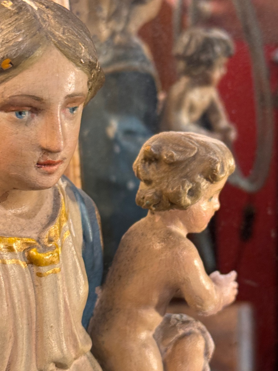 Vierge à l’Enfant en bois sculpté et polychromé – XVIIIe siècle-photo-6