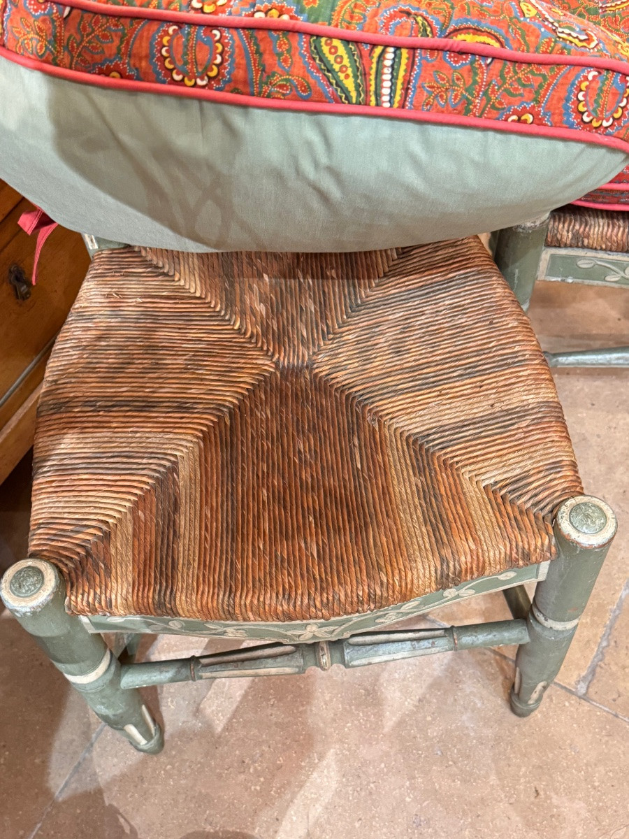 Suite de trois chaises provençales paillées – XVIIIe -photo-2