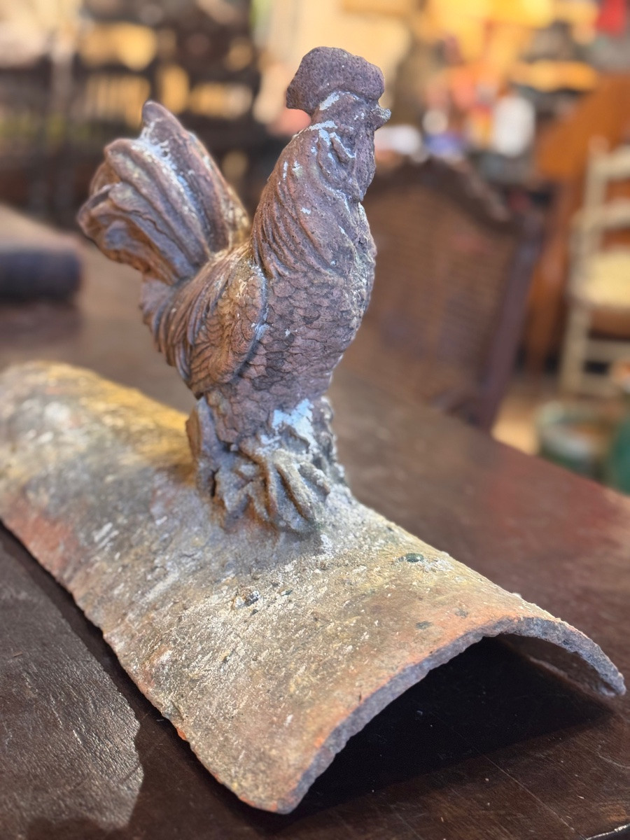 Terracotta Ridge Tile With A Rooster Motif – 19th Century-photo-2