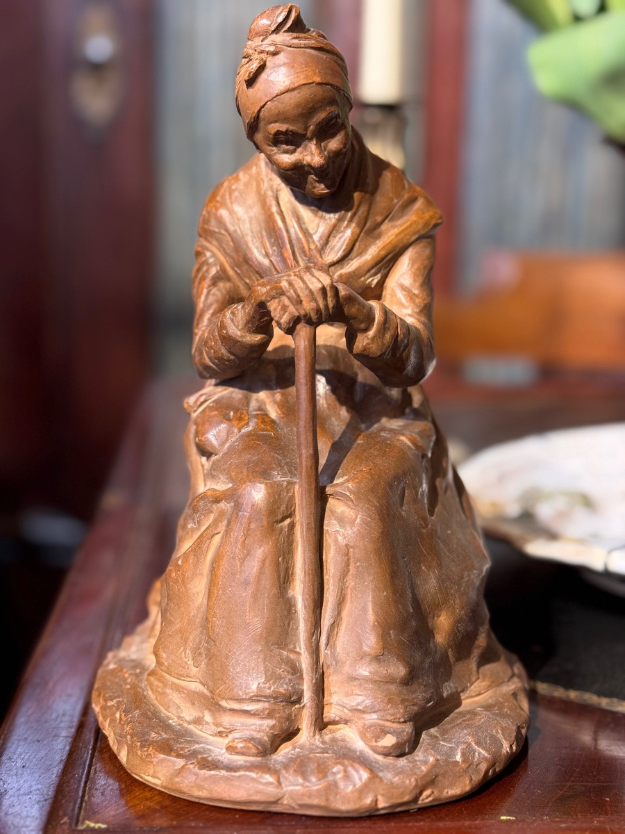 Arlésienne en terre cuite patinée, signée D. Saint René-photo-4