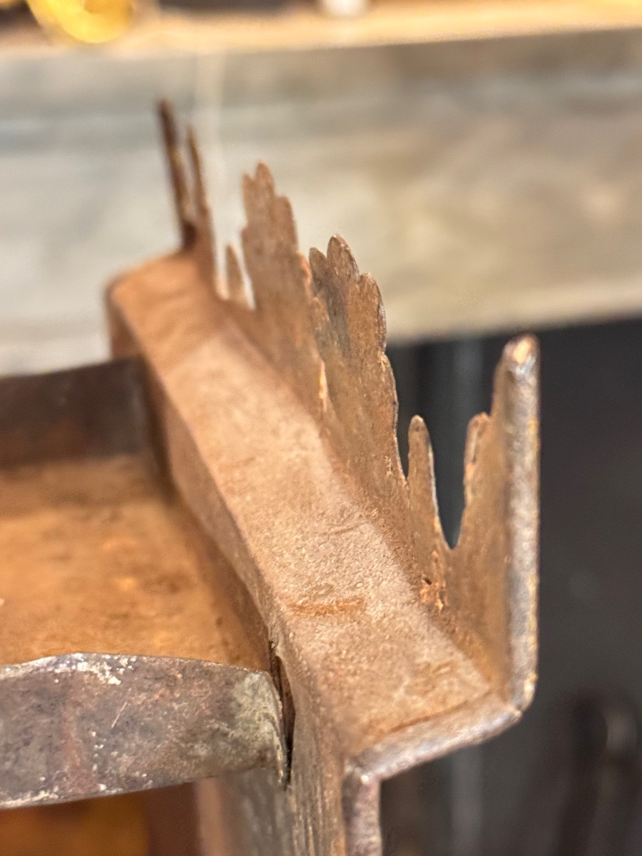 Baton de procession en tôle peinte – Congrégation de Saint Maurice – XIXe siècle-photo-1