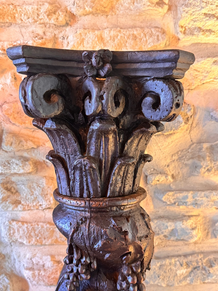 Paire de colonnes torses en bois sculpté – XVIIe siècle-photo-3