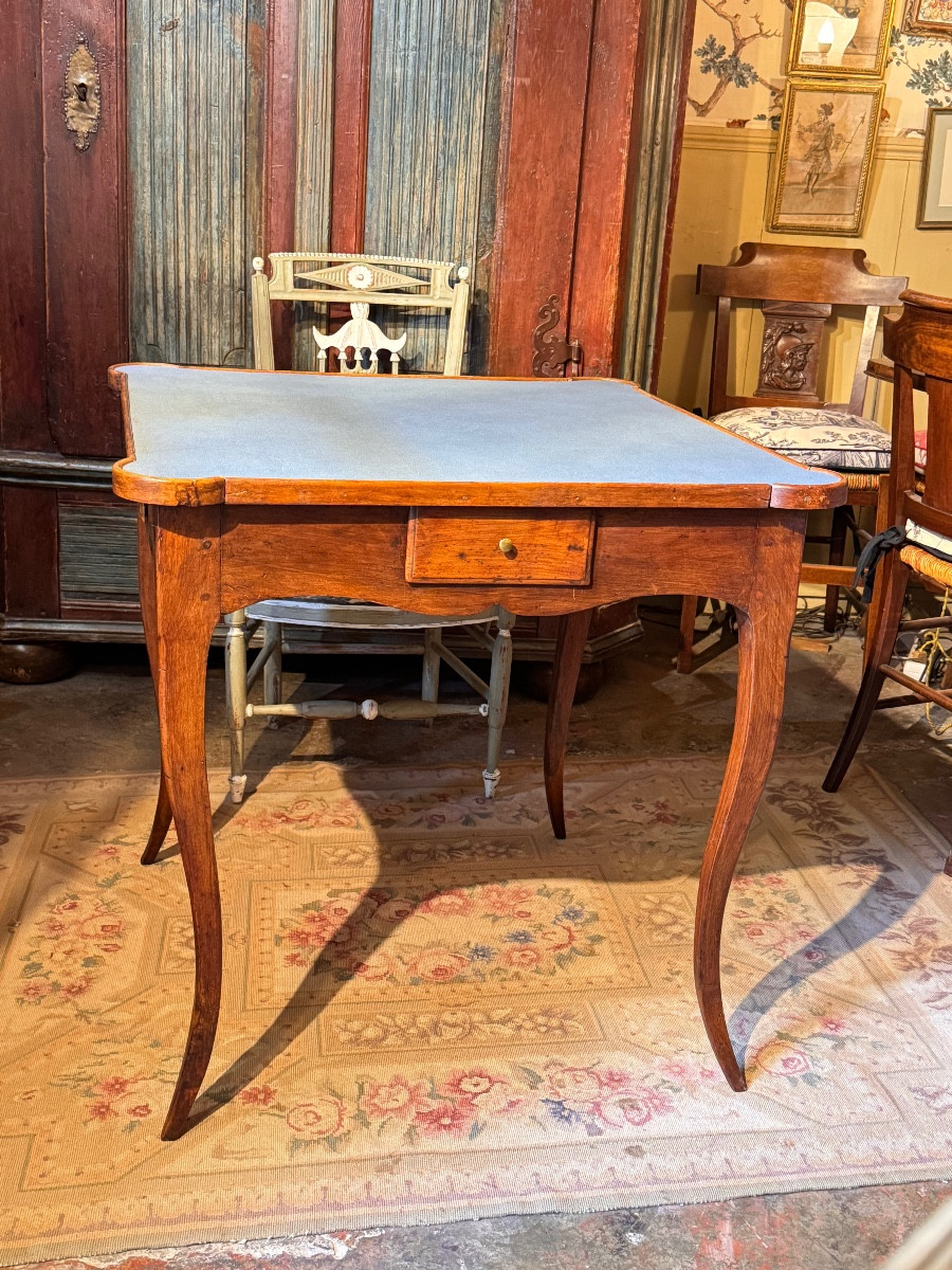 Louis XV Walnut Games Table - 18th Century, 4 Drawers