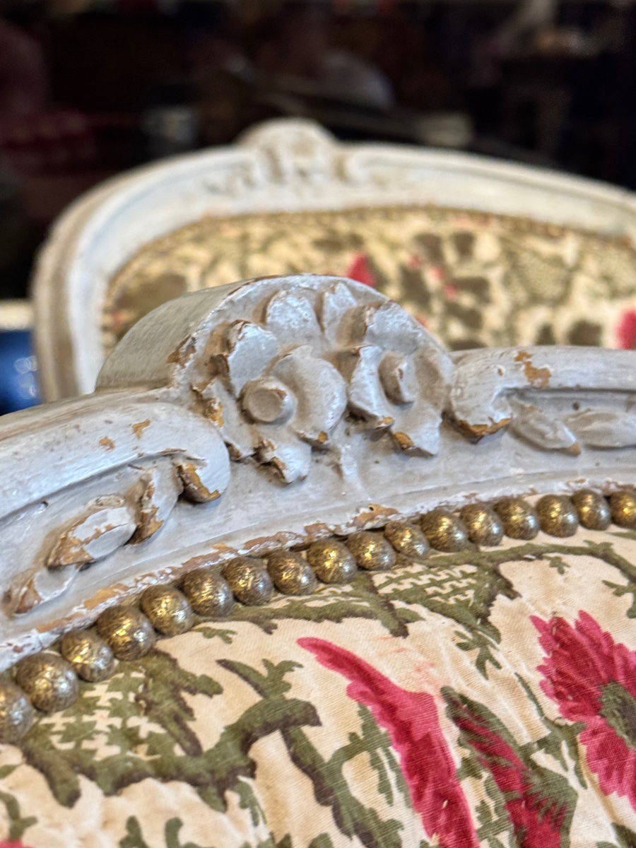 Suite Of Three Louis XV Cabriolet Armchairs-photo-4