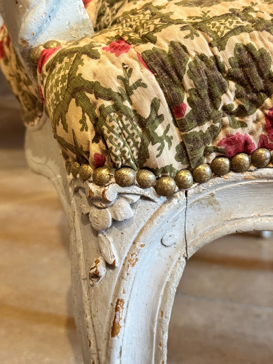 Suite Of Three Louis XV Cabriolet Armchairs-photo-4
