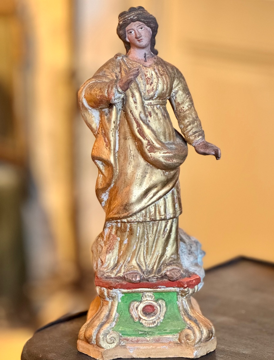 Petit Santibelli Marseillais  Représentant une Sainte Femme – Époque Restauration, 