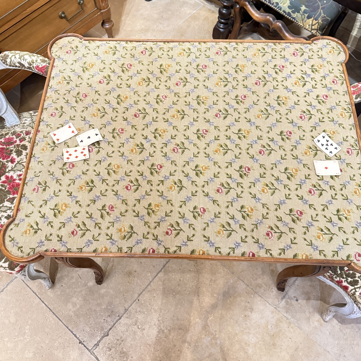 Louis XV-period Walnut Game Table, 18th Century, With A Tabletop Covered In Petit Point Tapestry-photo-8