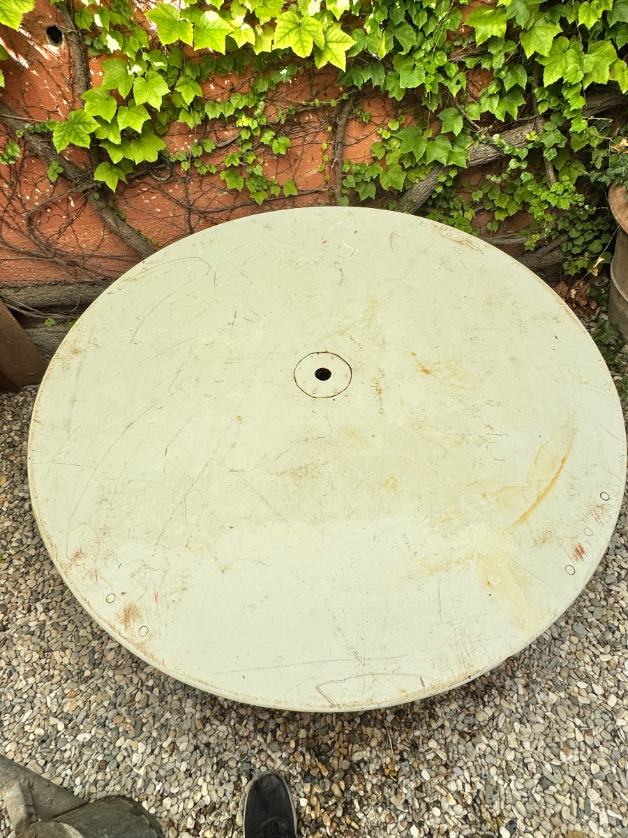 Table de jardin ovale en fonte et métal – XXe siècle-photo-4