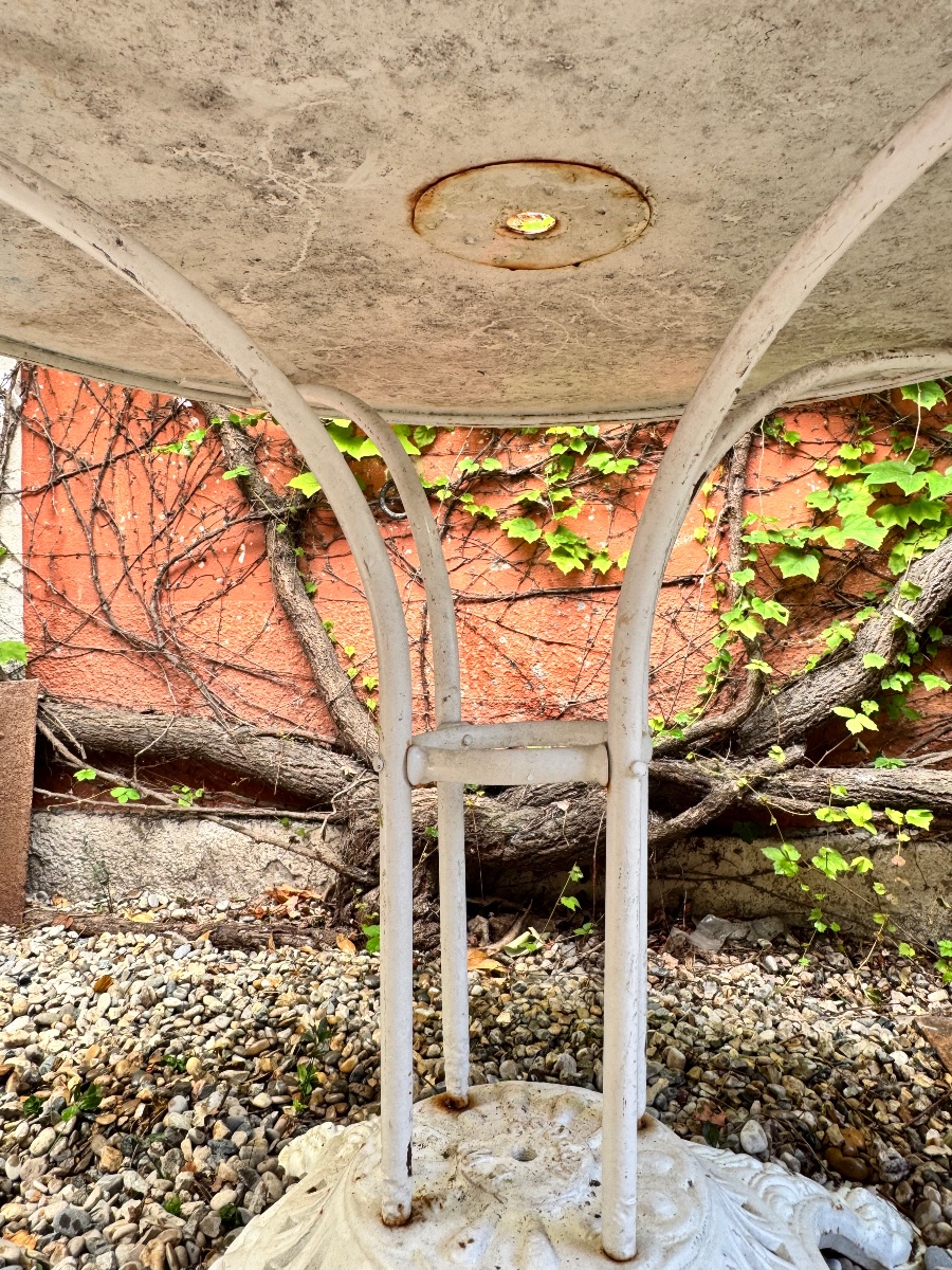 Table de jardin ovale en fonte et métal – XXe siècle-photo-2