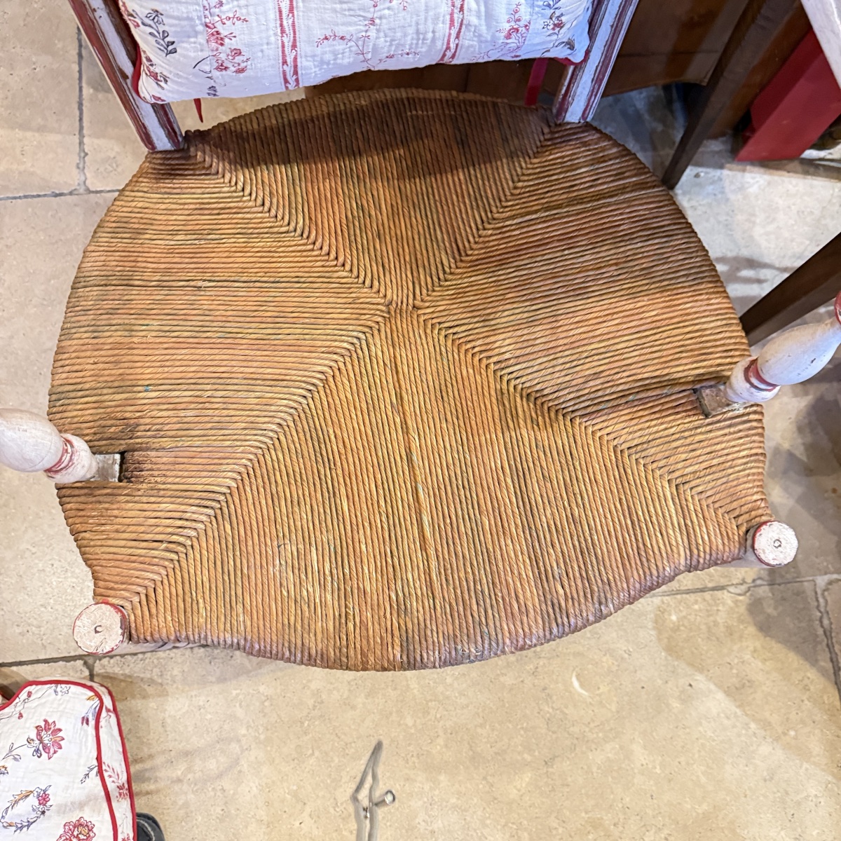 Paire de fauteuils provençaux en hêtre laqué – Époque XVIIIᵉ siècle-photo-3