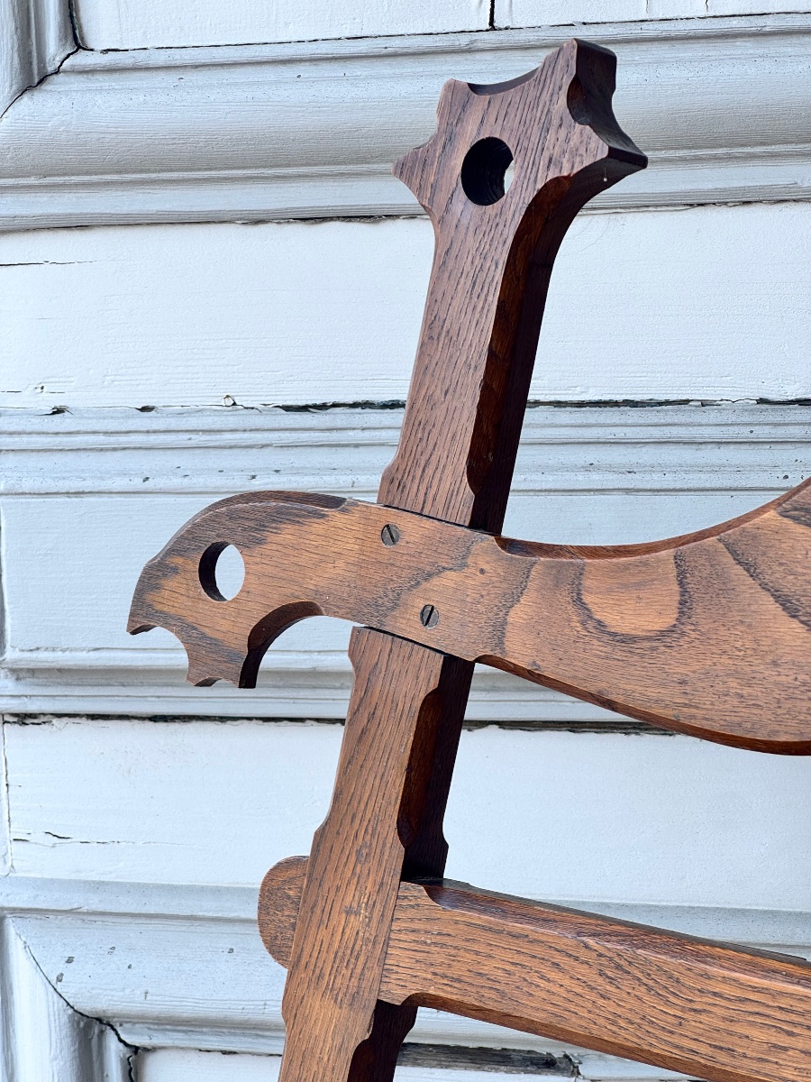 Large Carved And Pierced Oak Artist’s Easel – 19th Century-photo-2