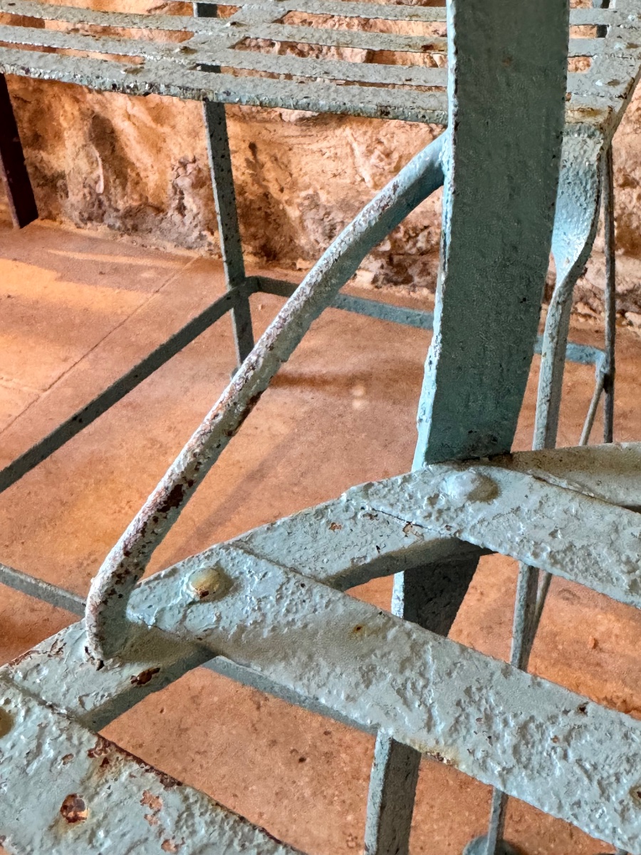 Four Chairs And A Garden Pedestal Table Made Of Riveted Iron – Early 20th Century-photo-3