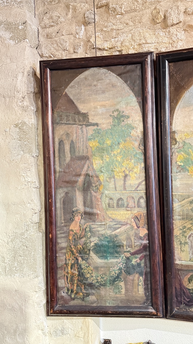Grand triptyque peint – Scène médiévale dans un paysage lacustre – XIXe siècle-photo-3