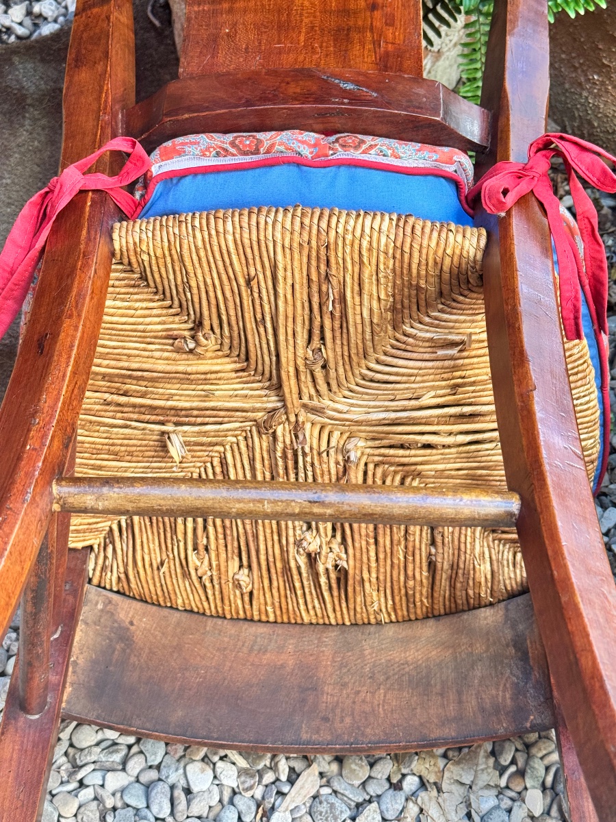 Paire de chaises paillées d’époque Directoire, fin du XVIIIe – début du XIXe, en bois fruitier-photo-4