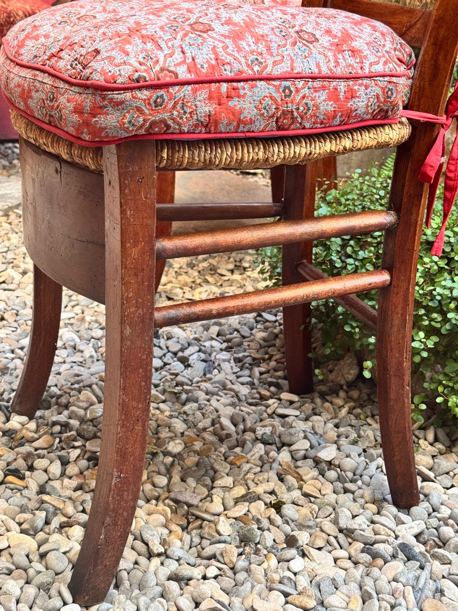 Paire de chaises paillées d’époque Directoire, fin du XVIIIe – début du XIXe, en bois fruitier-photo-5