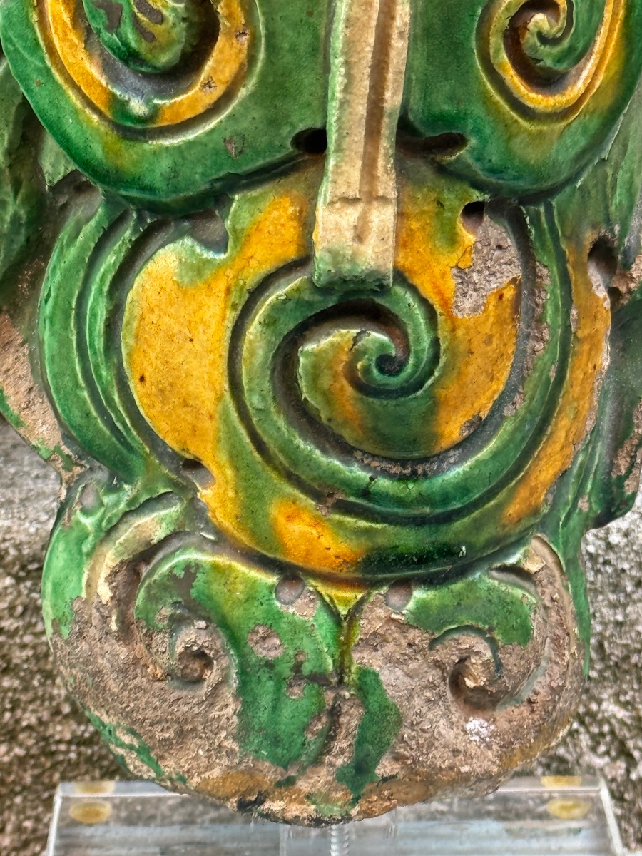 Acroterion, Guardian Of Ming-dynasty Rooftops -photo-1