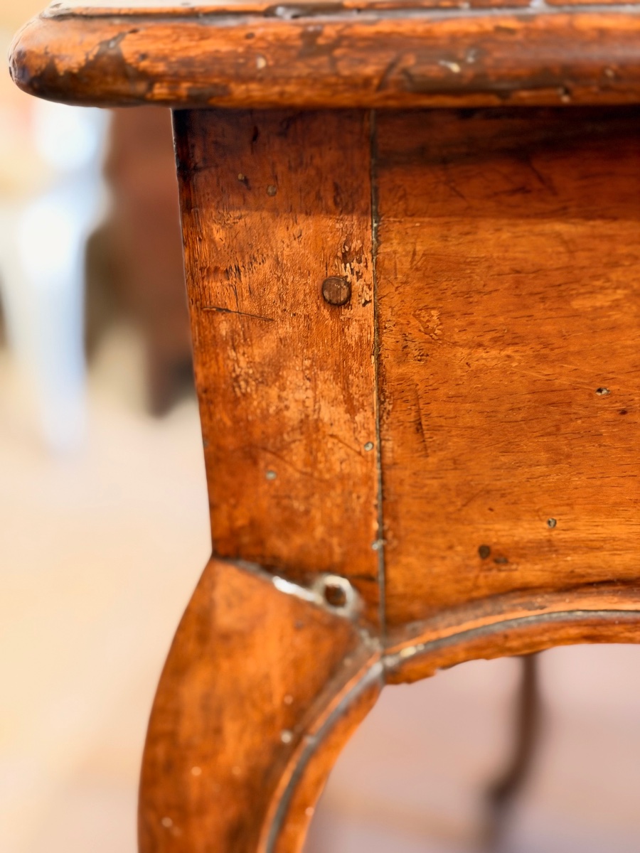 Table à écrire Louis XV en noyer, époque XVIIIe siècle-photo-1