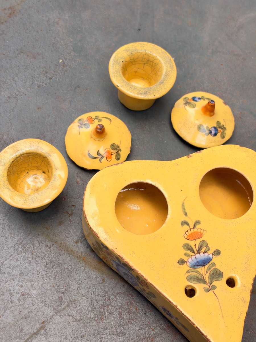 Heart-shaped Montpellier Earthenware Inkwell – 18th Century-photo-2