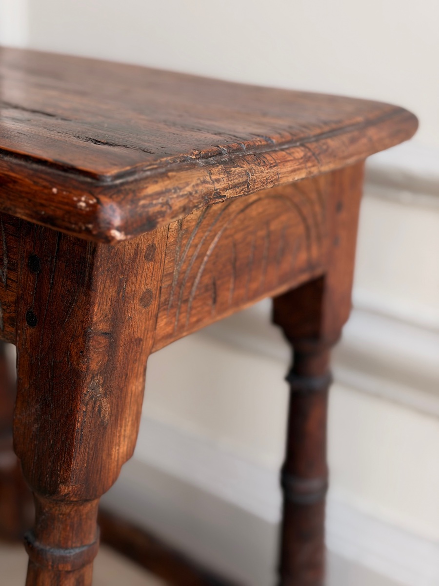 Carved Oak Stool Dated 1694 – 17th Century-photo-3