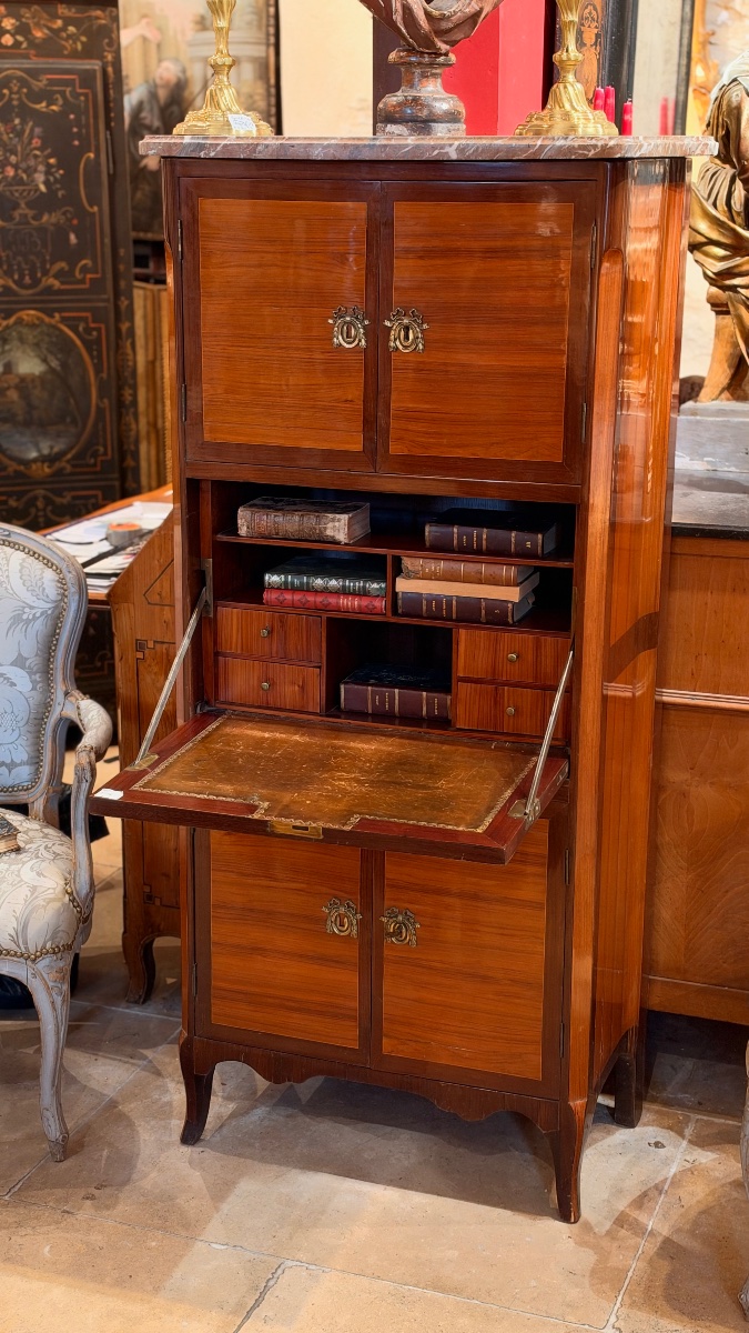 Secrétaire de dame Louis XVI en placage de bois précieux – XVIIIe siècle