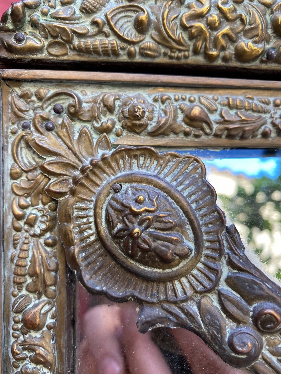 Louis XIV Style Brass Repoussé Mirror With Pediment, 19th Century-photo-3