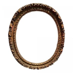 Oval Frame In Carved Wood 17th