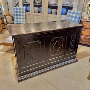 Small 19th Century Shop Counter In Its Original Paint