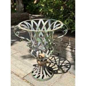 Vase Médicis de jardin en fer forgé riveté – Début XXe siècle