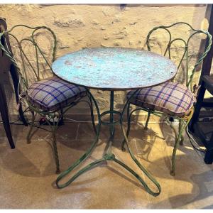 Ensemble de Jardin – Deux Chaises en Fer Torsadé et Guéridon, Fin XIXᵉ Siècle