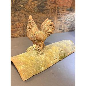 Terracotta Ridge Tile With A Rooster Motif – 19th Century