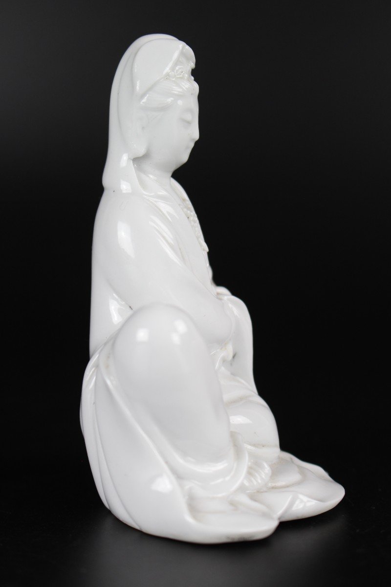 Chinese Porcelain Blanc De Chine Guanyin Sculpture Dehua Figure Qing Dynasty / Republic Period -photo-2
