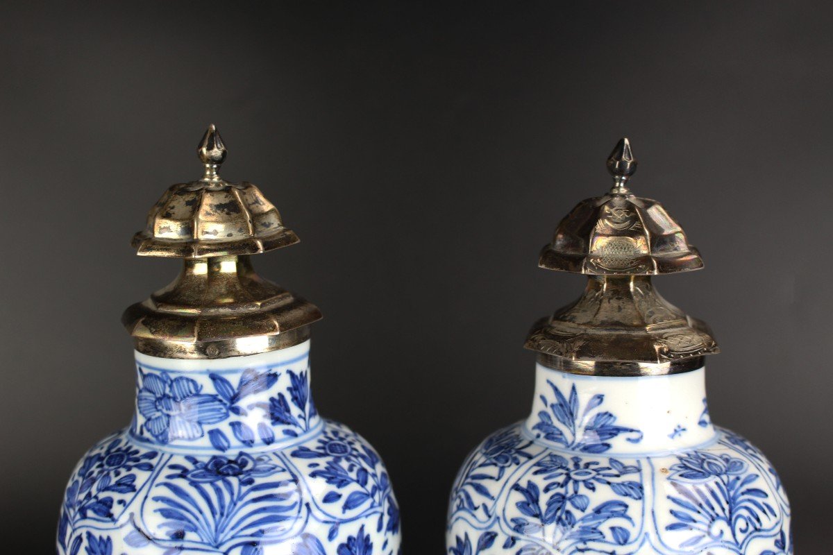 Porcelaine Chinoise Kangxi Vases Bleus Et Blancs Balustre Monté En Argent Antique Dynastie Qing-photo-4