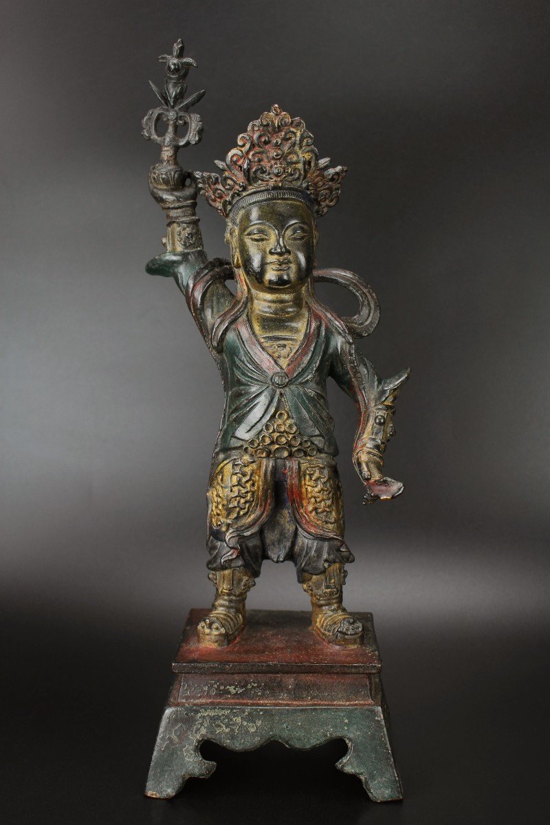 Figure Chinoise En Bronze De La Dynastie Ming Grande Parcelle Antique Dorée Sculpture Peinte