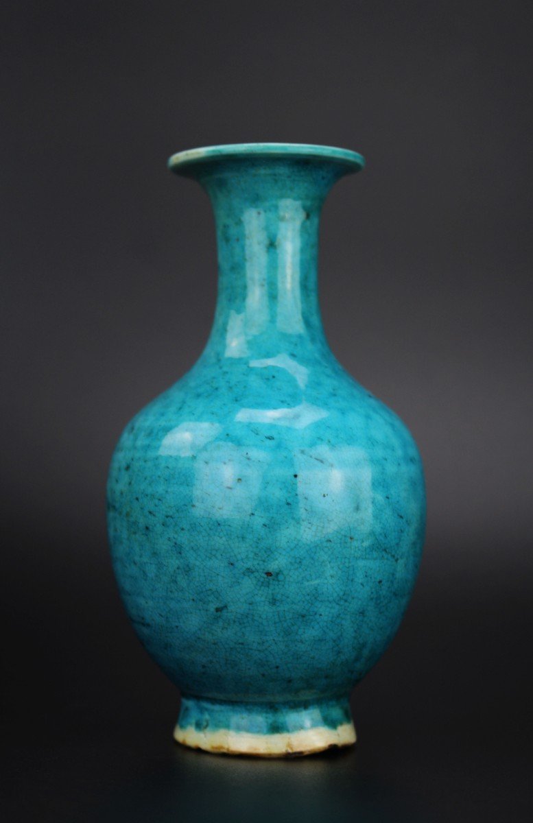 Chinese Porcelain Kangxi Monochrome Turquoise Crackled Vase Qing Dynasty Antique 18th Century -photo-1
